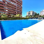 Cozy And Quiet, Pax7 Boliches, 3d, 2b, Pool And Close To The דירה