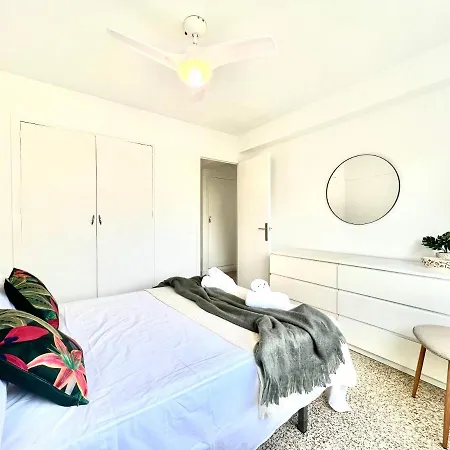Cozy And Quiet, Pax7 Boliches, 3d, 2b, Pool And Close To The Apartman *