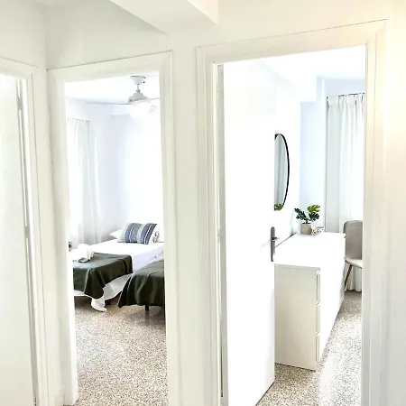Apartman Cozy And Quiet, Pax7 Boliches, 3d, 2b, Pool And Close To The Fuengirola